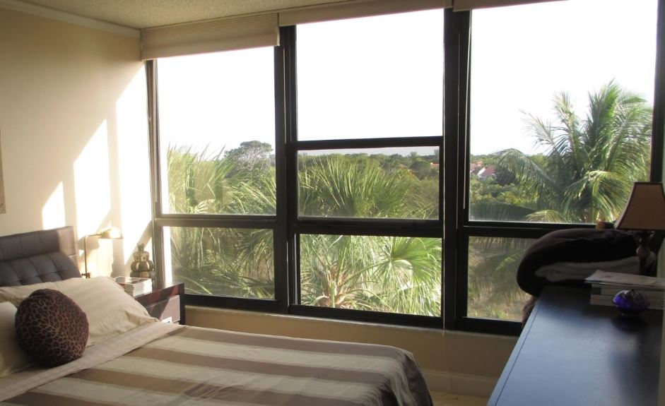 hurricane windows in Deerfield Beach, FL