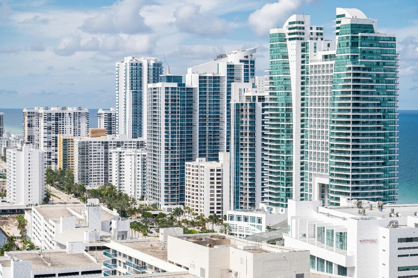 Hurricane Impact Resistant Windows and Doors in Hollywood, FL